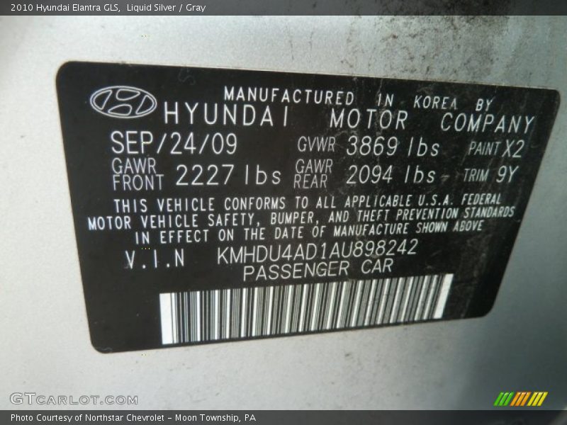 Liquid Silver / Gray 2010 Hyundai Elantra GLS