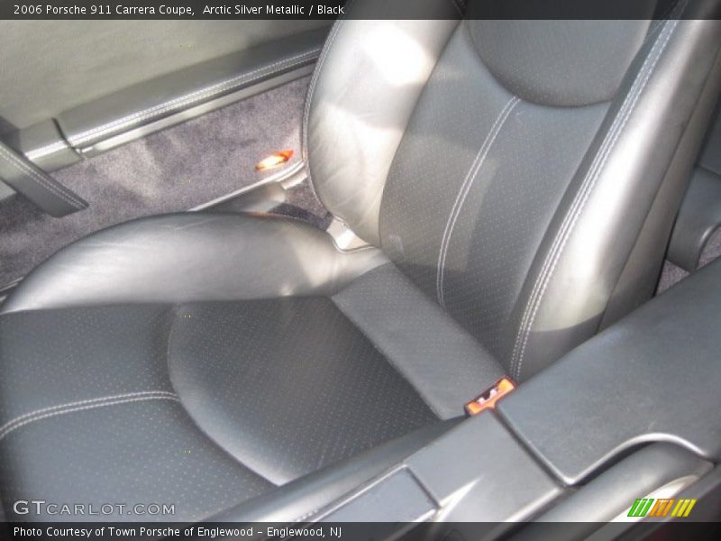 Arctic Silver Metallic / Black 2006 Porsche 911 Carrera Coupe