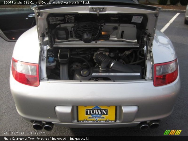 Arctic Silver Metallic / Black 2006 Porsche 911 Carrera Coupe