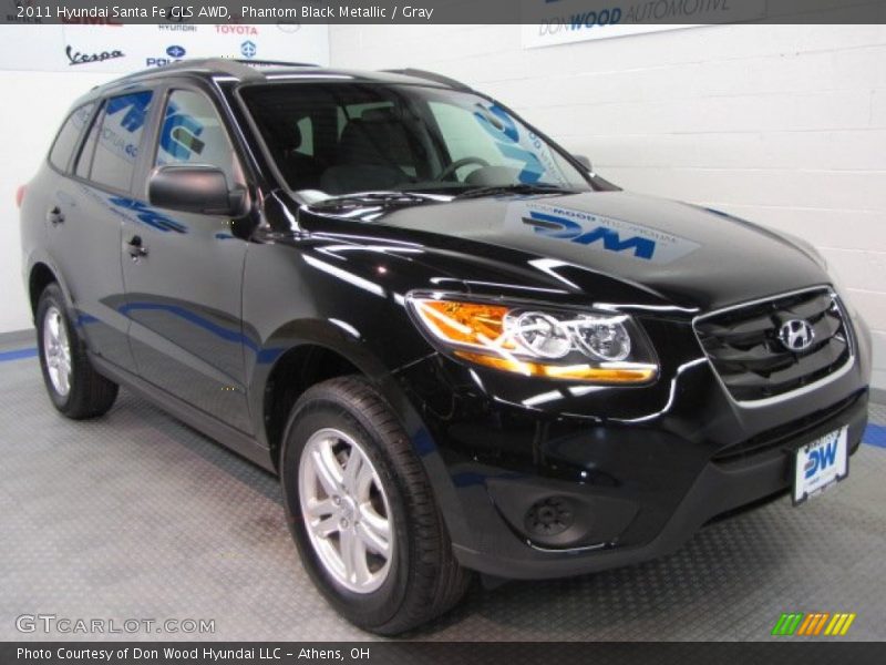 Phantom Black Metallic / Gray 2011 Hyundai Santa Fe GLS AWD