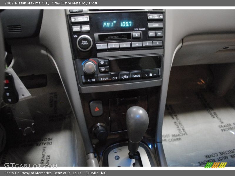 Gray Lustre Metallic / Frost 2002 Nissan Maxima GLE