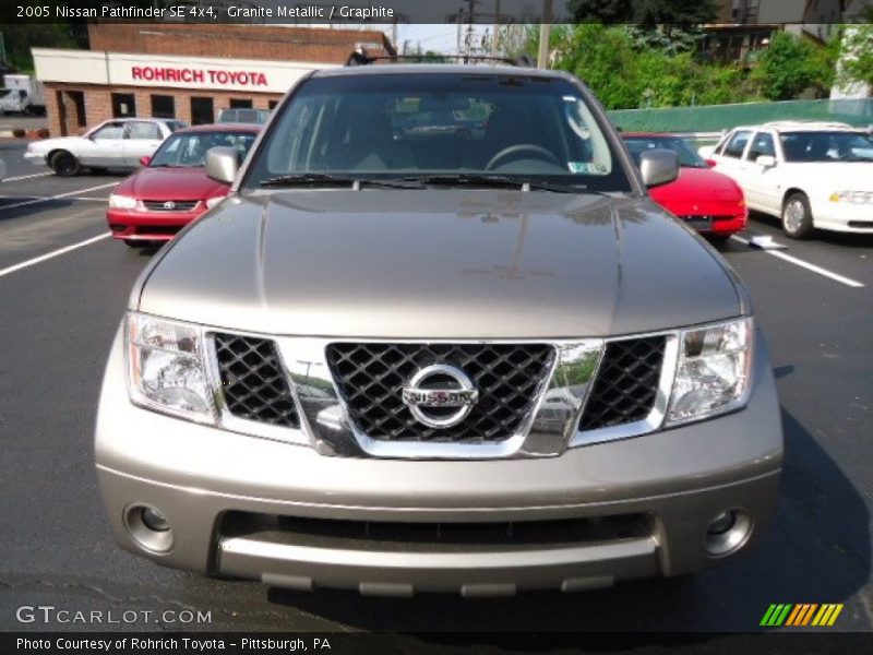 Granite Metallic / Graphite 2005 Nissan Pathfinder SE 4x4