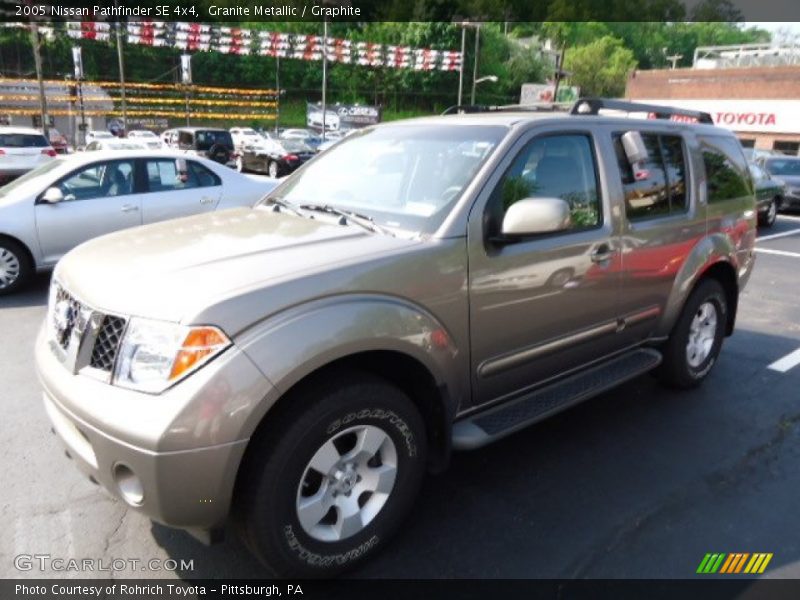 Granite Metallic / Graphite 2005 Nissan Pathfinder SE 4x4