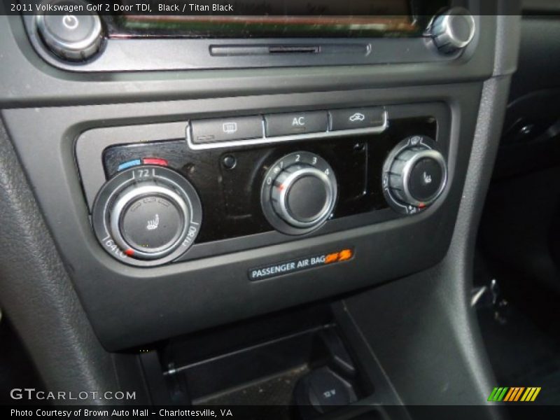 Black / Titan Black 2011 Volkswagen Golf 2 Door TDI