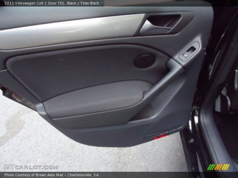 Black / Titan Black 2011 Volkswagen Golf 2 Door TDI