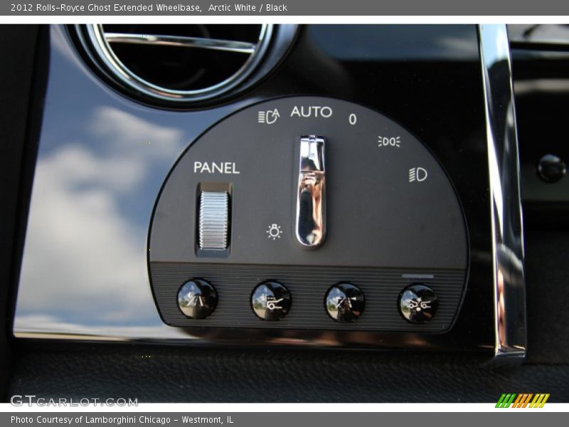 Controls of 2012 Ghost Extended Wheelbase