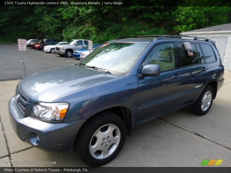 Bluestone Metallic / Ivory Beige 2006 Toyota Highlander Limited 4WD