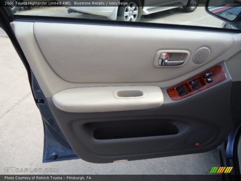 Bluestone Metallic / Ivory Beige 2006 Toyota Highlander Limited 4WD