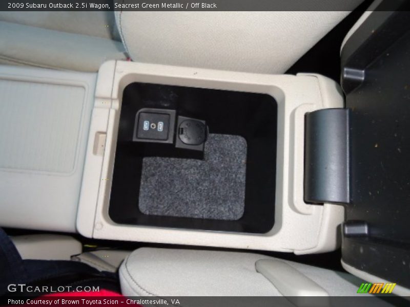 Seacrest Green Metallic / Off Black 2009 Subaru Outback 2.5i Wagon