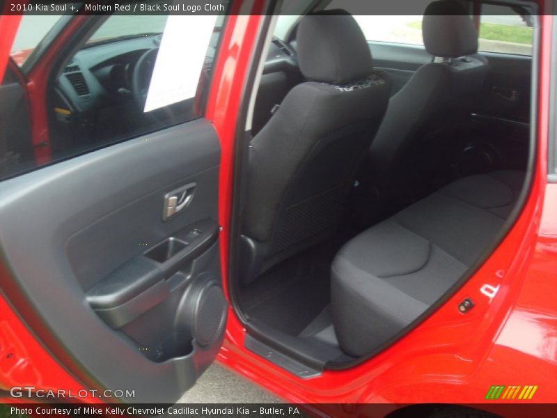 Molten Red / Black Soul Logo Cloth 2010 Kia Soul +