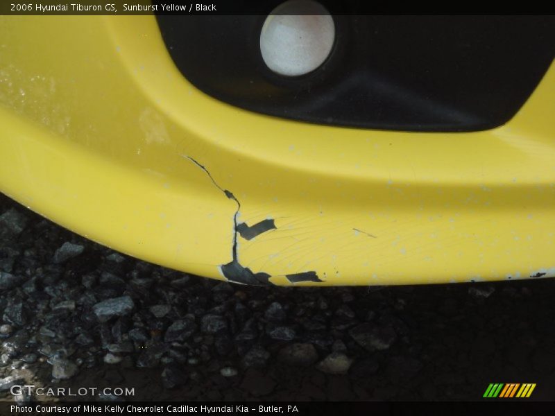Sunburst Yellow / Black 2006 Hyundai Tiburon GS