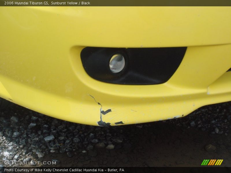 Sunburst Yellow / Black 2006 Hyundai Tiburon GS