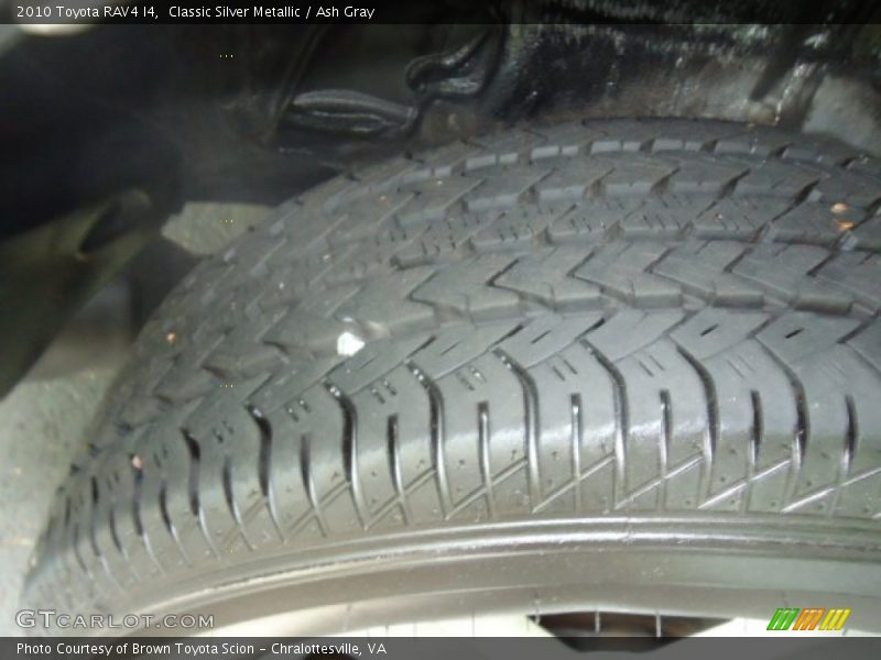 Classic Silver Metallic / Ash Gray 2010 Toyota RAV4 I4