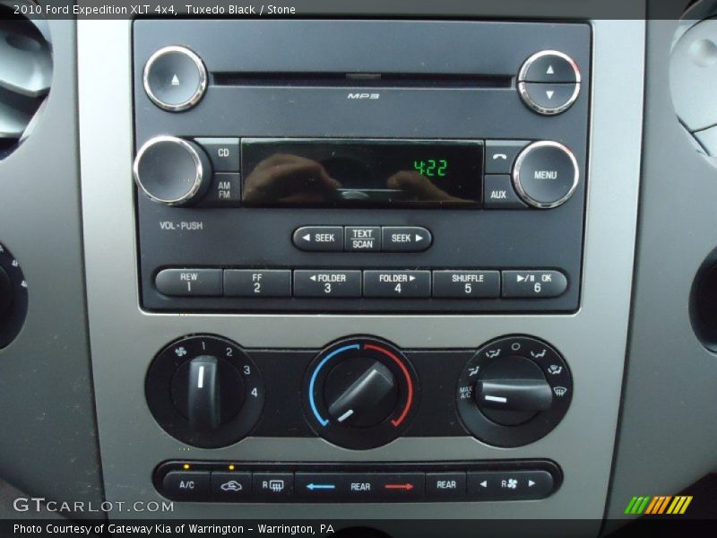 Tuxedo Black / Stone 2010 Ford Expedition XLT 4x4
