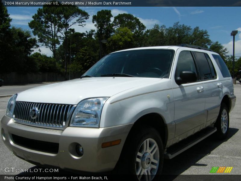 Oxford White / Medium Dark Parchment 2004 Mercury Mountaineer V8