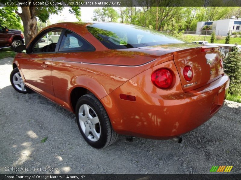 Sunburst Orange Metallic / Gray 2006 Chevrolet Cobalt LS Coupe