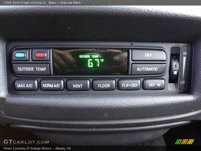 Black / Charcoal Black 2006 Ford Crown Victoria LX