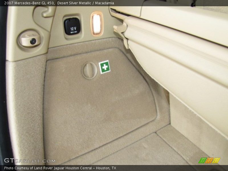 Desert Silver Metallic / Macadamia 2007 Mercedes-Benz GL 450