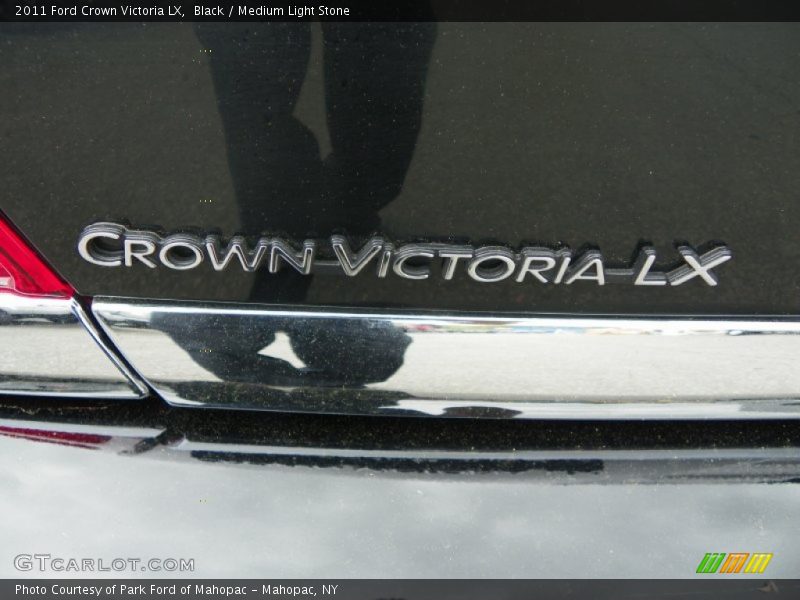 Black / Medium Light Stone 2011 Ford Crown Victoria LX