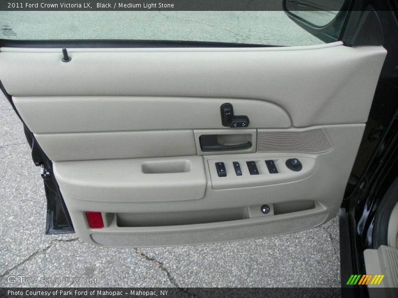 Black / Medium Light Stone 2011 Ford Crown Victoria LX