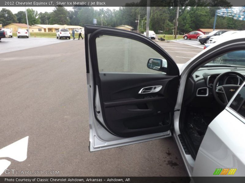 Silver Ice Metallic / Jet Black 2012 Chevrolet Equinox LT