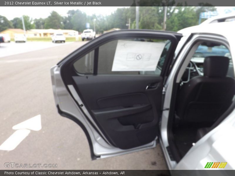 Silver Ice Metallic / Jet Black 2012 Chevrolet Equinox LT