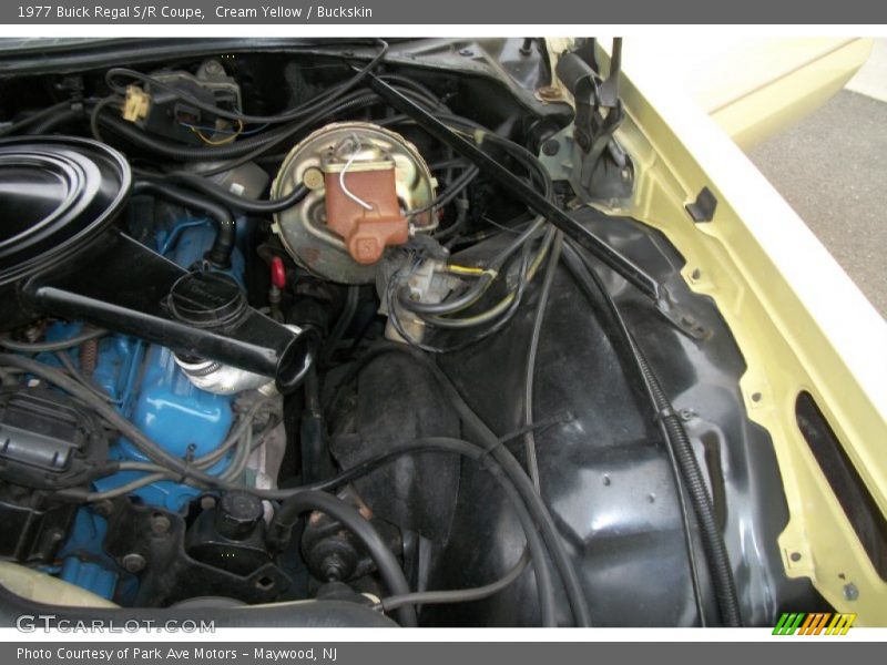  1977 Regal S/R Coupe Engine - 5.7 Liter OHV 16-Valve V8