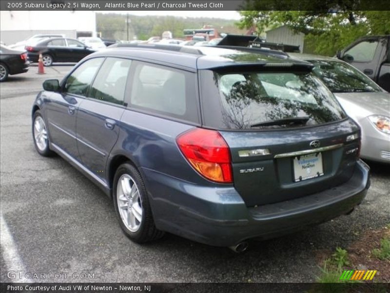 Atlantic Blue Pearl / Charcoal Tweed Cloth 2005 Subaru Legacy 2.5i Wagon