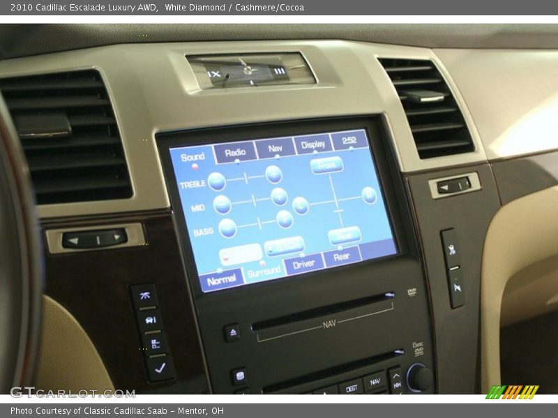 White Diamond / Cashmere/Cocoa 2010 Cadillac Escalade Luxury AWD