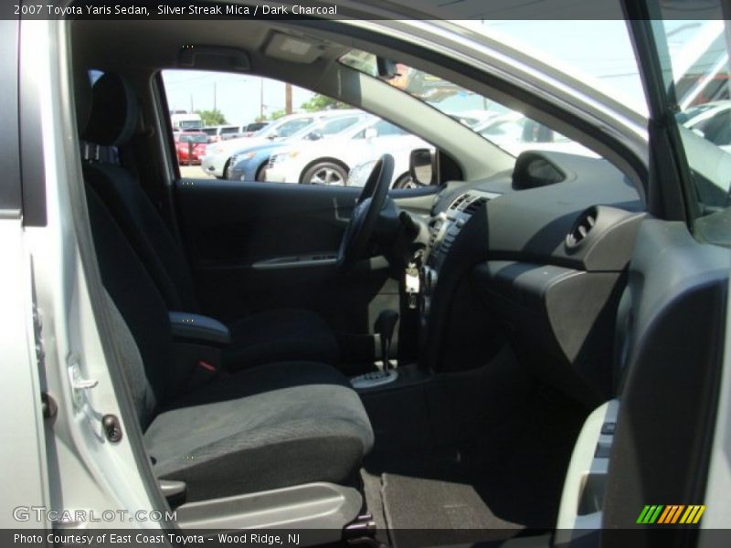 Silver Streak Mica / Dark Charcoal 2007 Toyota Yaris Sedan