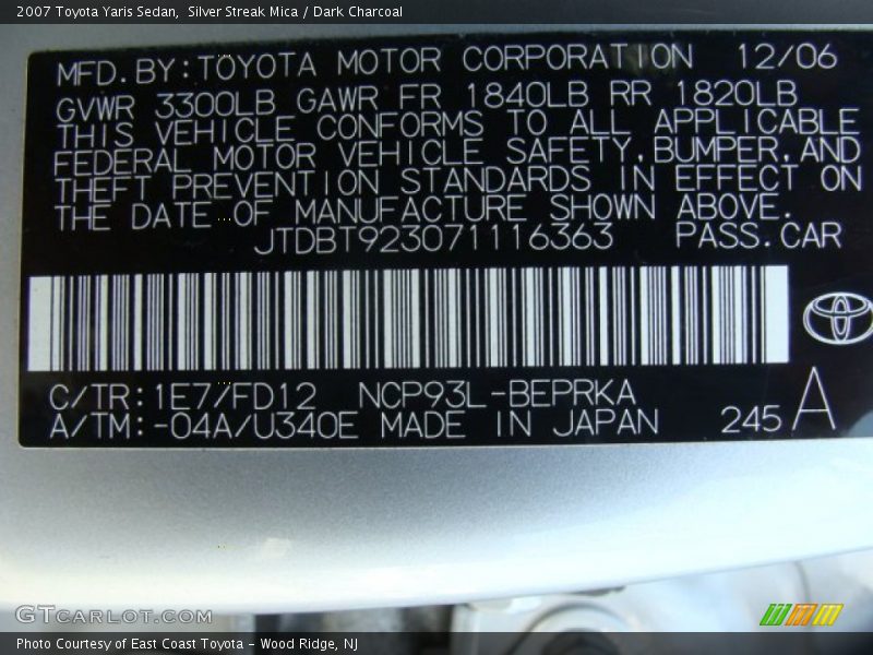 Silver Streak Mica / Dark Charcoal 2007 Toyota Yaris Sedan