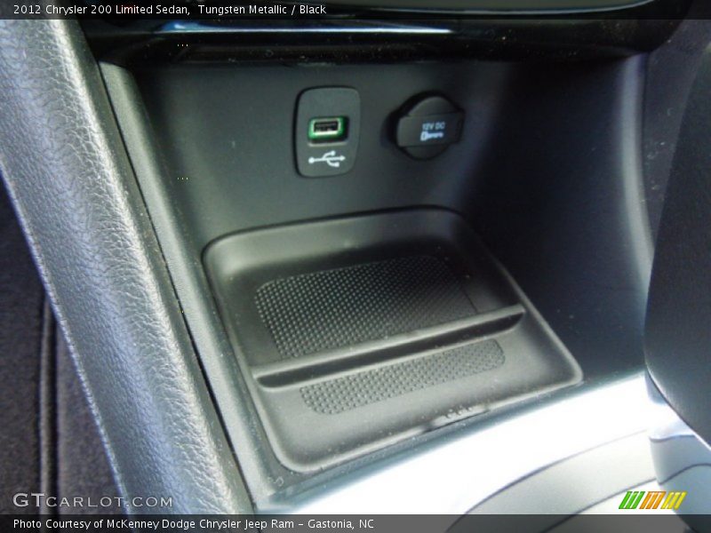 Tungsten Metallic / Black 2012 Chrysler 200 Limited Sedan