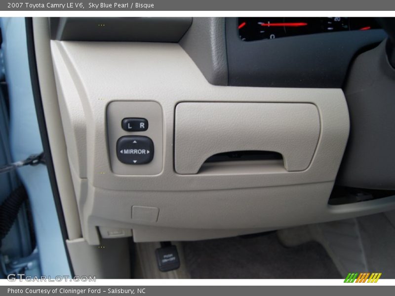 Sky Blue Pearl / Bisque 2007 Toyota Camry LE V6