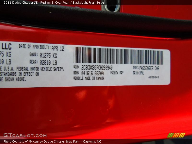 Redline 3-Coat Pearl / Black/Light Frost Beige 2012 Dodge Charger SE