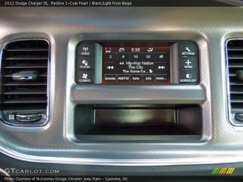 Redline 3-Coat Pearl / Black/Light Frost Beige 2012 Dodge Charger SE