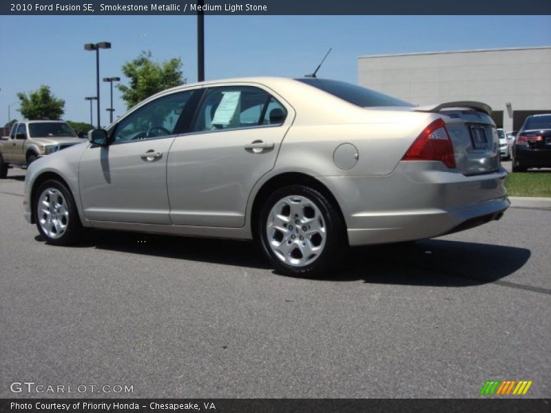 Smokestone Metallic / Medium Light Stone 2010 Ford Fusion SE