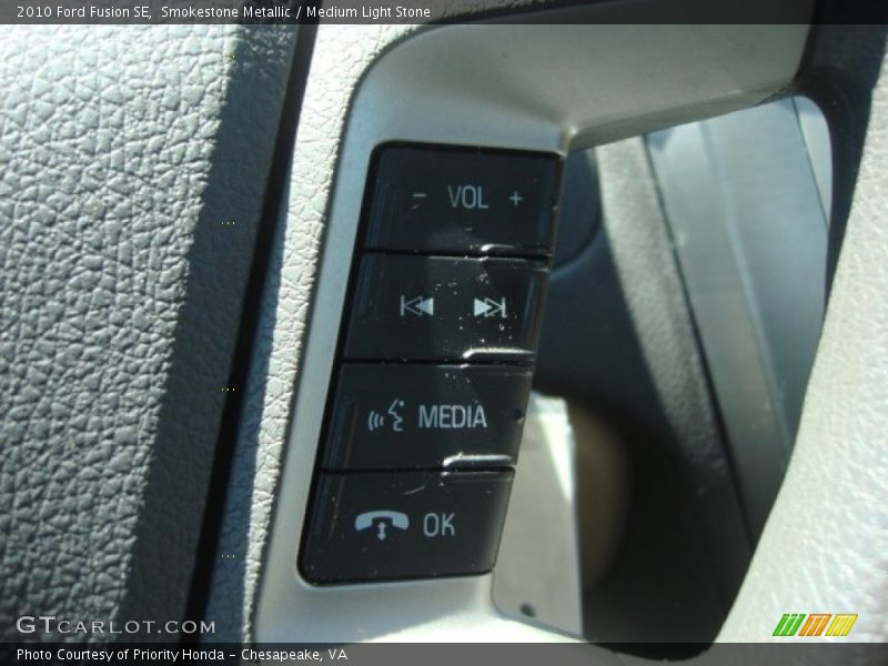 Smokestone Metallic / Medium Light Stone 2010 Ford Fusion SE