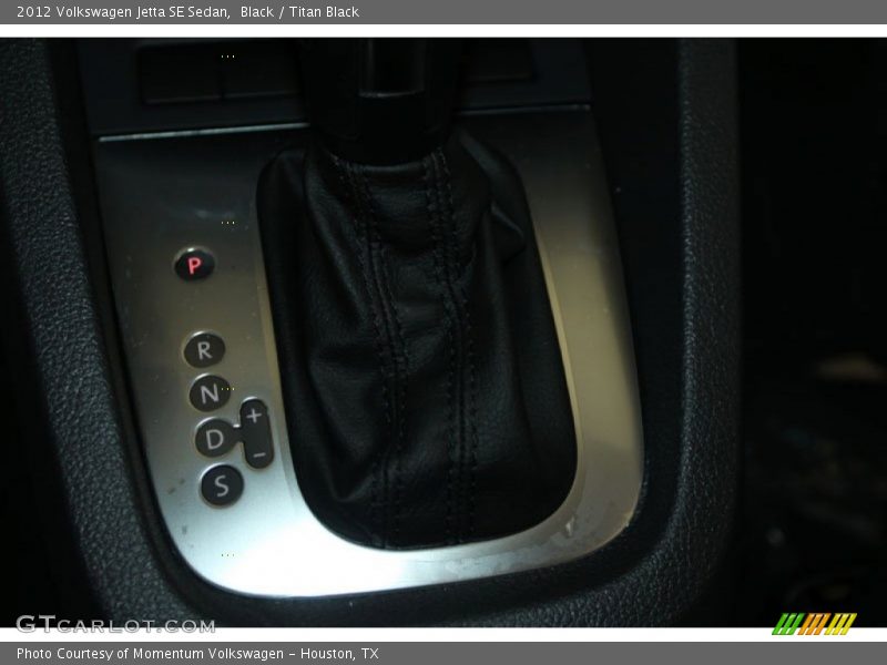Black / Titan Black 2012 Volkswagen Jetta SE Sedan