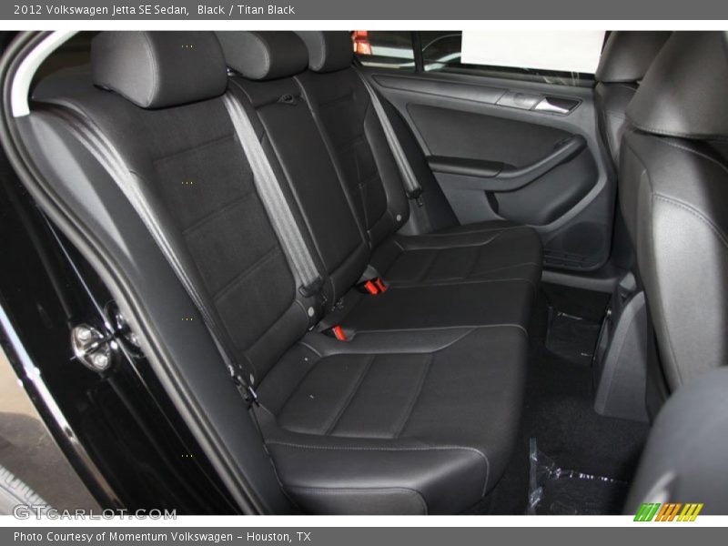 Black / Titan Black 2012 Volkswagen Jetta SE Sedan