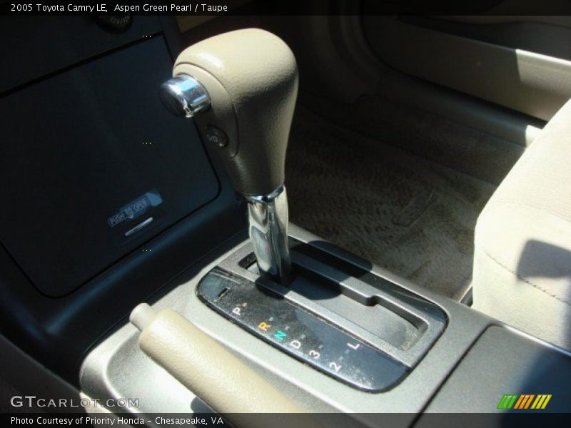 Aspen Green Pearl / Taupe 2005 Toyota Camry LE