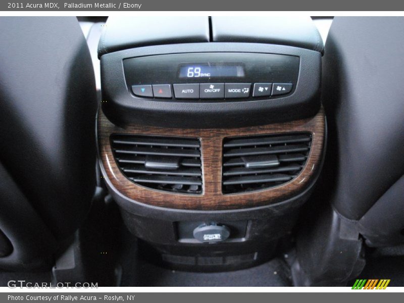 Palladium Metallic / Ebony 2011 Acura MDX