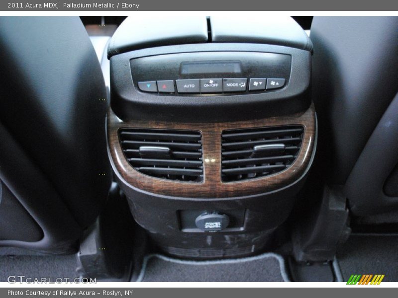 Palladium Metallic / Ebony 2011 Acura MDX