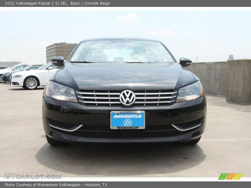 Black / Cornsilk Beige 2012 Volkswagen Passat 2.5L SEL