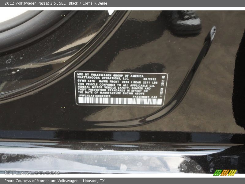 Black / Cornsilk Beige 2012 Volkswagen Passat 2.5L SEL