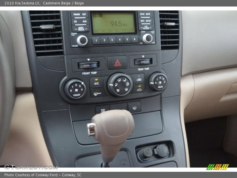 Cashmere Beige / Beige 2010 Kia Sedona LX