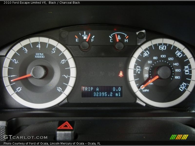 Black / Charcoal Black 2010 Ford Escape Limited V6