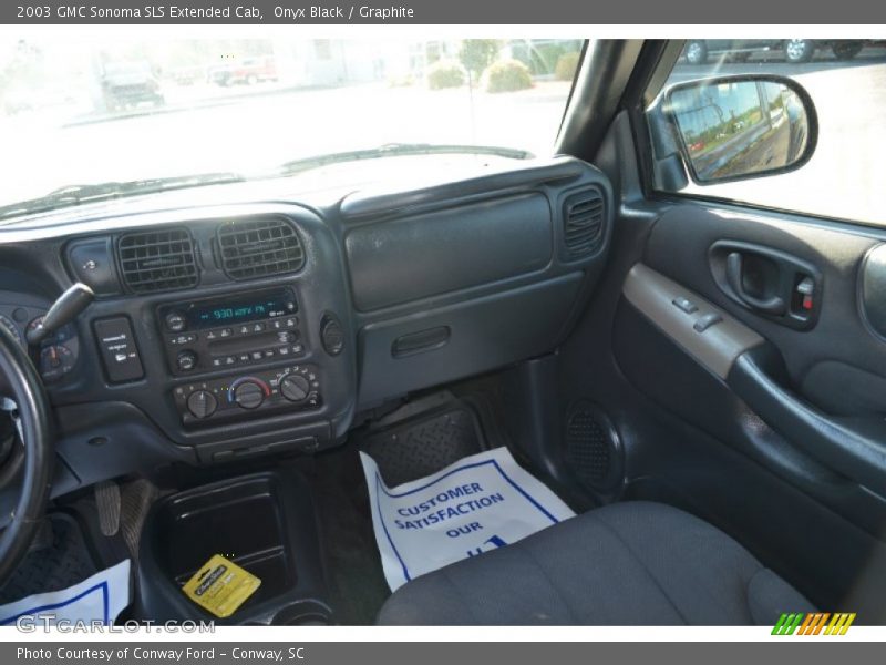 Onyx Black / Graphite 2003 GMC Sonoma SLS Extended Cab