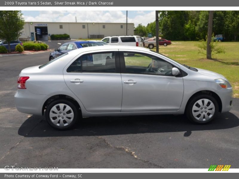  2009 Yaris S Sedan Silver Streak Mica