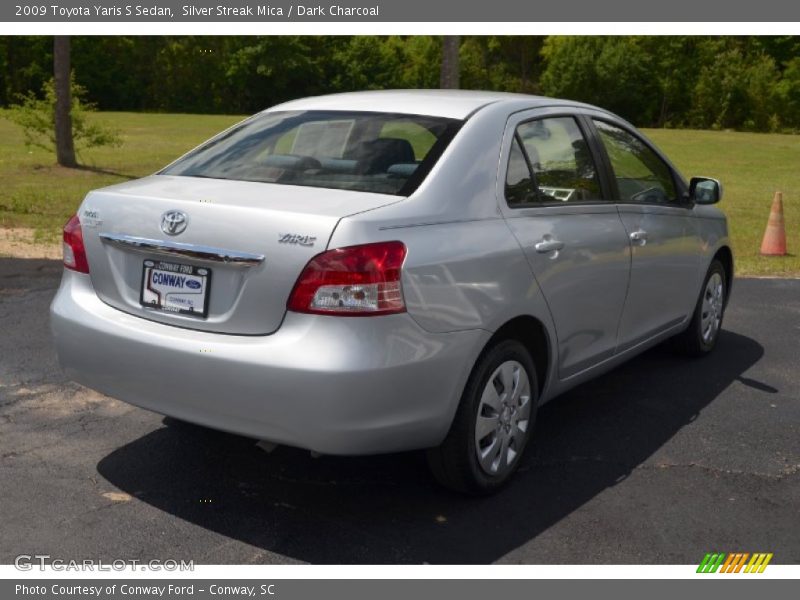 Silver Streak Mica / Dark Charcoal 2009 Toyota Yaris S Sedan