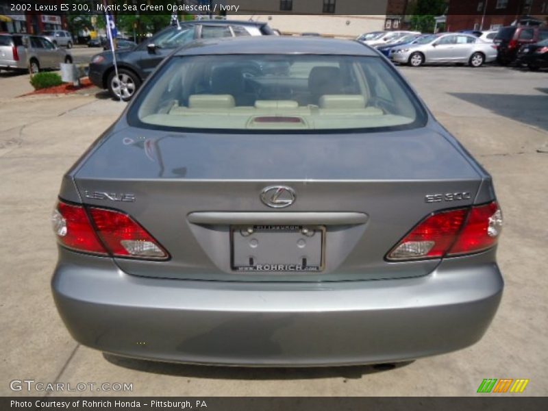 Mystic Sea Green Opalescent / Ivory 2002 Lexus ES 300